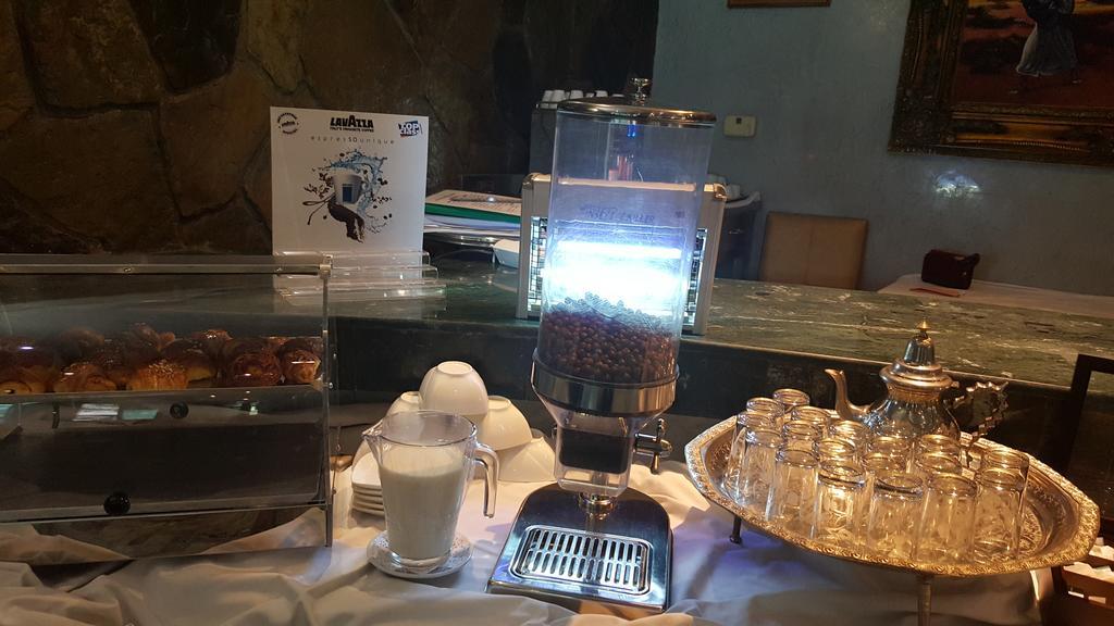 Rania Belmadina Hotel Casablanca Eksteriør billede