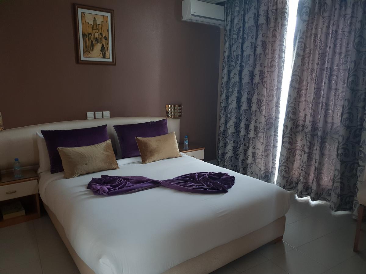 Rania Belmadina Hotel Casablanca Eksteriør billede